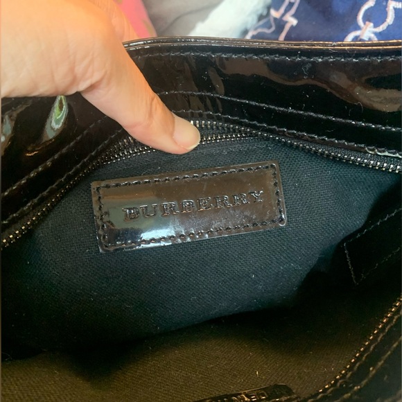 Authentic Burberry Patent Shoulder Bag - Picture 2 of 4